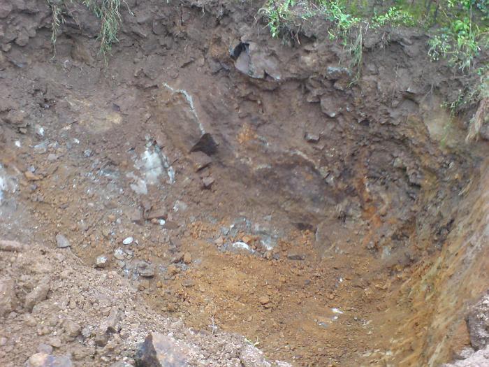 15 Retaining Wall & Cess Tank (6)